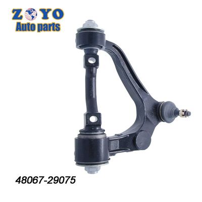 トヨタHILUX Vピックアップの左ススペンション下部制御腕 YH61 YH53 1999