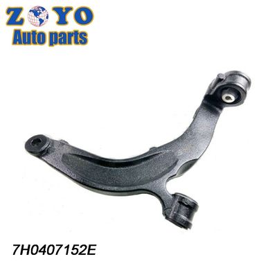 VW MULTIVAN テラモン 7H0407152E用の左前下制御腕